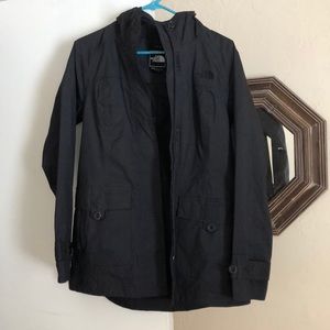 Women’s Northface Rain Coat